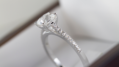 What Is Solitaire Diamond?