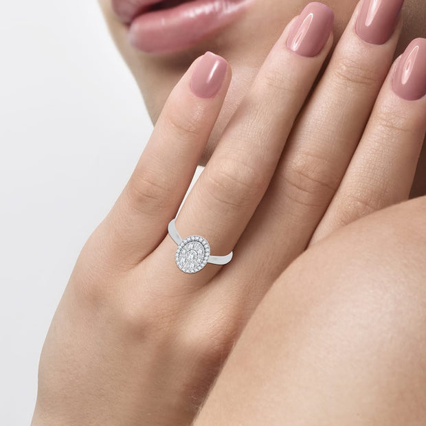 14K White Gold 0.25 ctw Oval Promise Ring