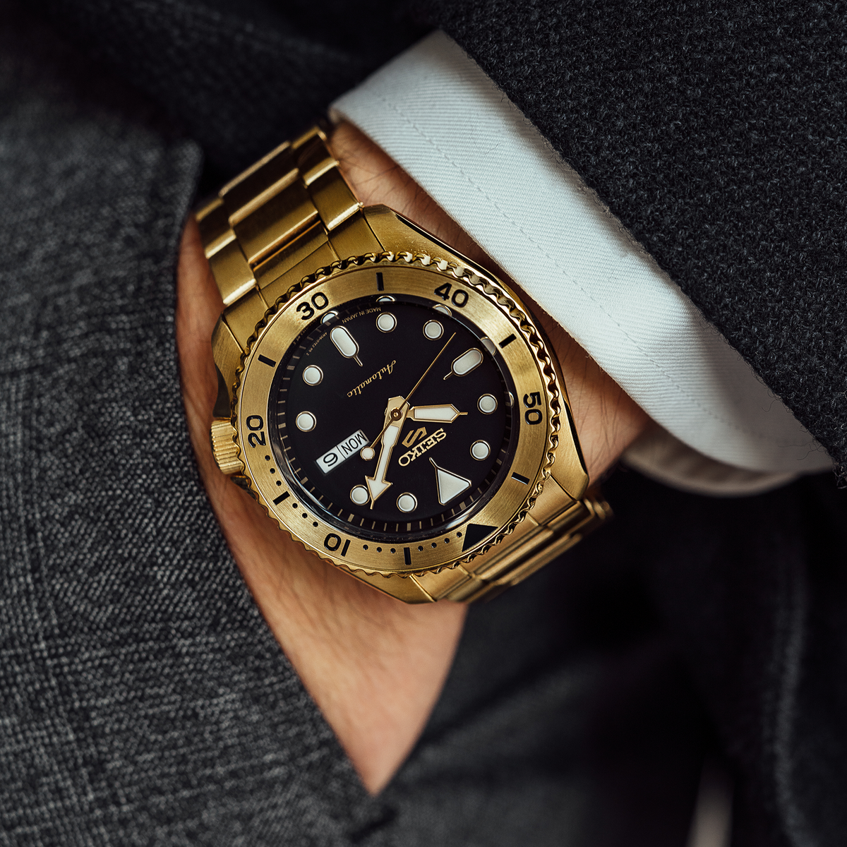 Men's Seiko 5 Sports SRPK18 Gold Automatic Watch product image 4