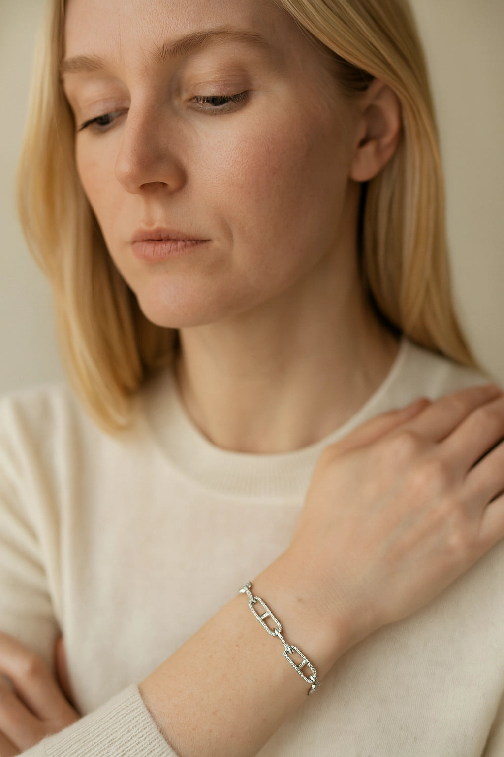 14K White Gold 0.39 ctw Paperclip Bracelet