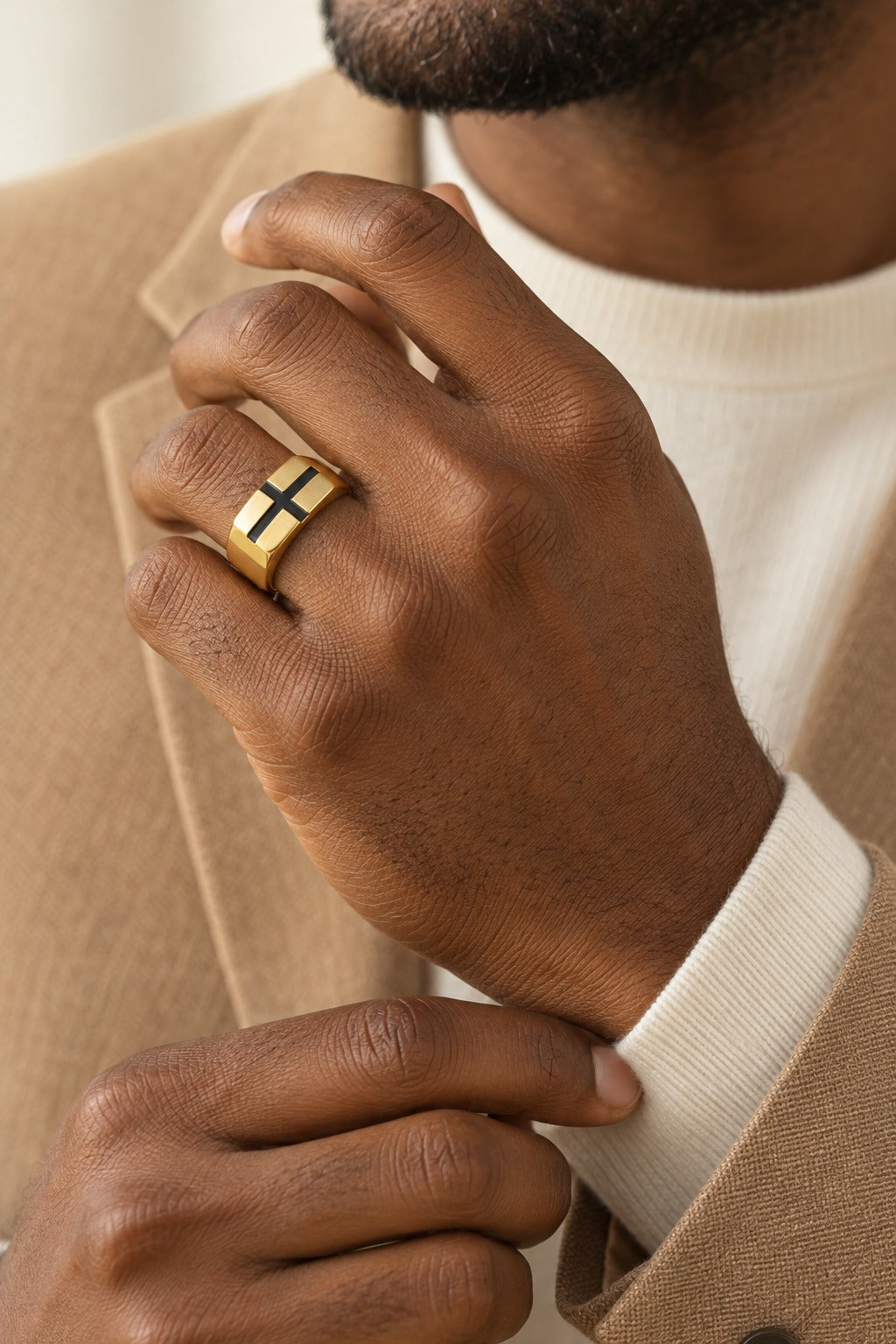10K Yellow Gold Men's Fashion Ring - lifestyle