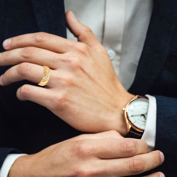 14k Yellow Gold 0.10 CTw Diamond men's Band