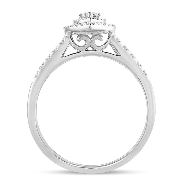 14K white gold 0.51 CTw Pear Shaped Diamond Engagement Ring