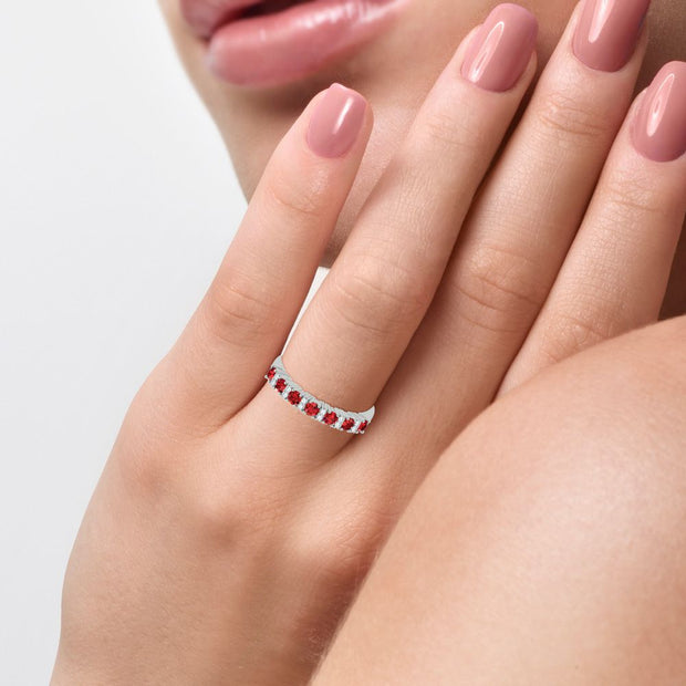 14K white gold 0.10 ctw Diamond Ruby Band