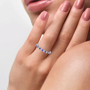 14K white gold 0.10 CTw Diamond Band