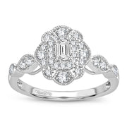 14K white gold 0.50 CTw Diamond Engagement ring