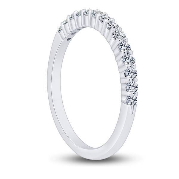14k White Gold 0.33 ctw Diamond Anniversary Band