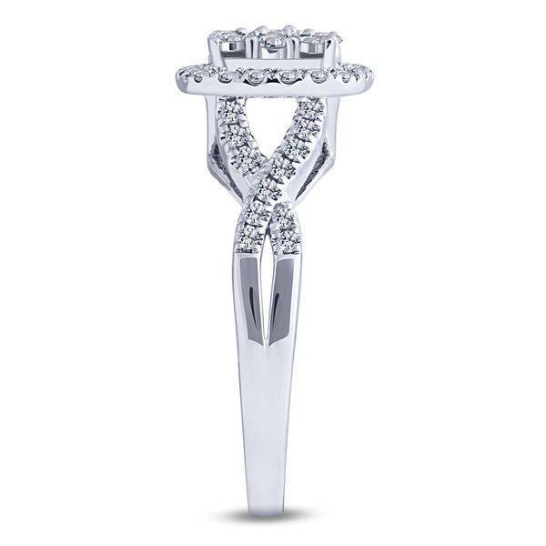 14K WHITE GOLD 0.75 CTW Diamond Halo BRIDAL SET