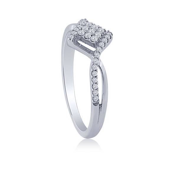 10K White Gold 0.16 CTW Diamond Promise Ring