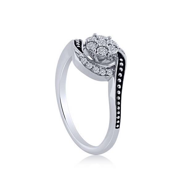 10K WHITE GOLD 0.13 CTW Diamond Black Promise Ring