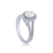 14k white gold 1.38 ctw Diamond Oval Halo Engagement Ring