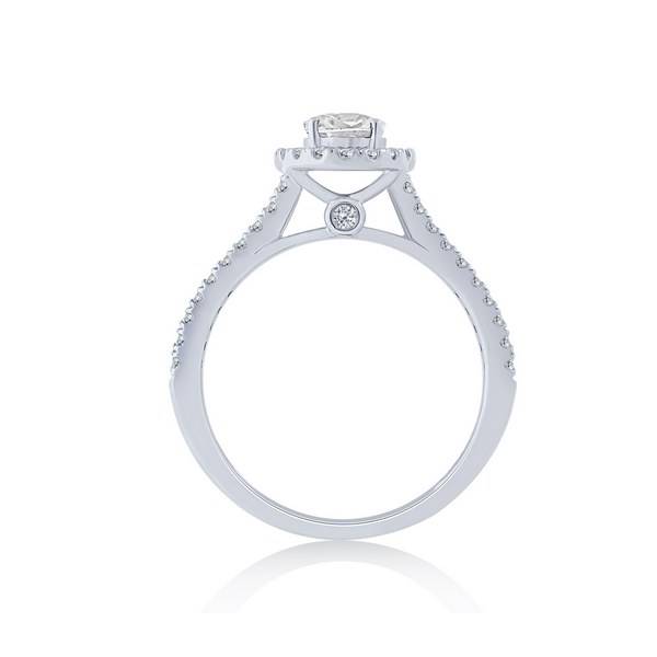 14k white gold 1.38 ctw Diamond Oval Halo Engagement Ring