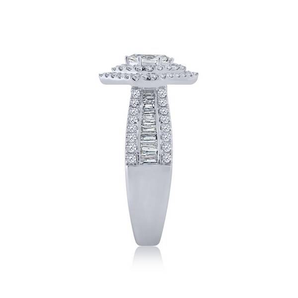 14k white gold 1.00 ctw Marquise Diamond Engagement Ring