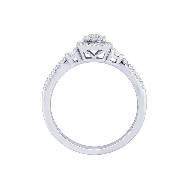 10K WHITE GOLD 0.25 CTW Cushion Diamond Promise Ring