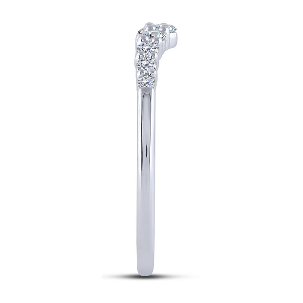 14K white gold 0.25 Ctw Curvy Band