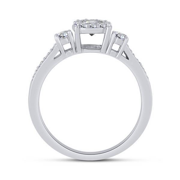 14K White Gold 0.63 ctw 3 Stone Diamond Ring